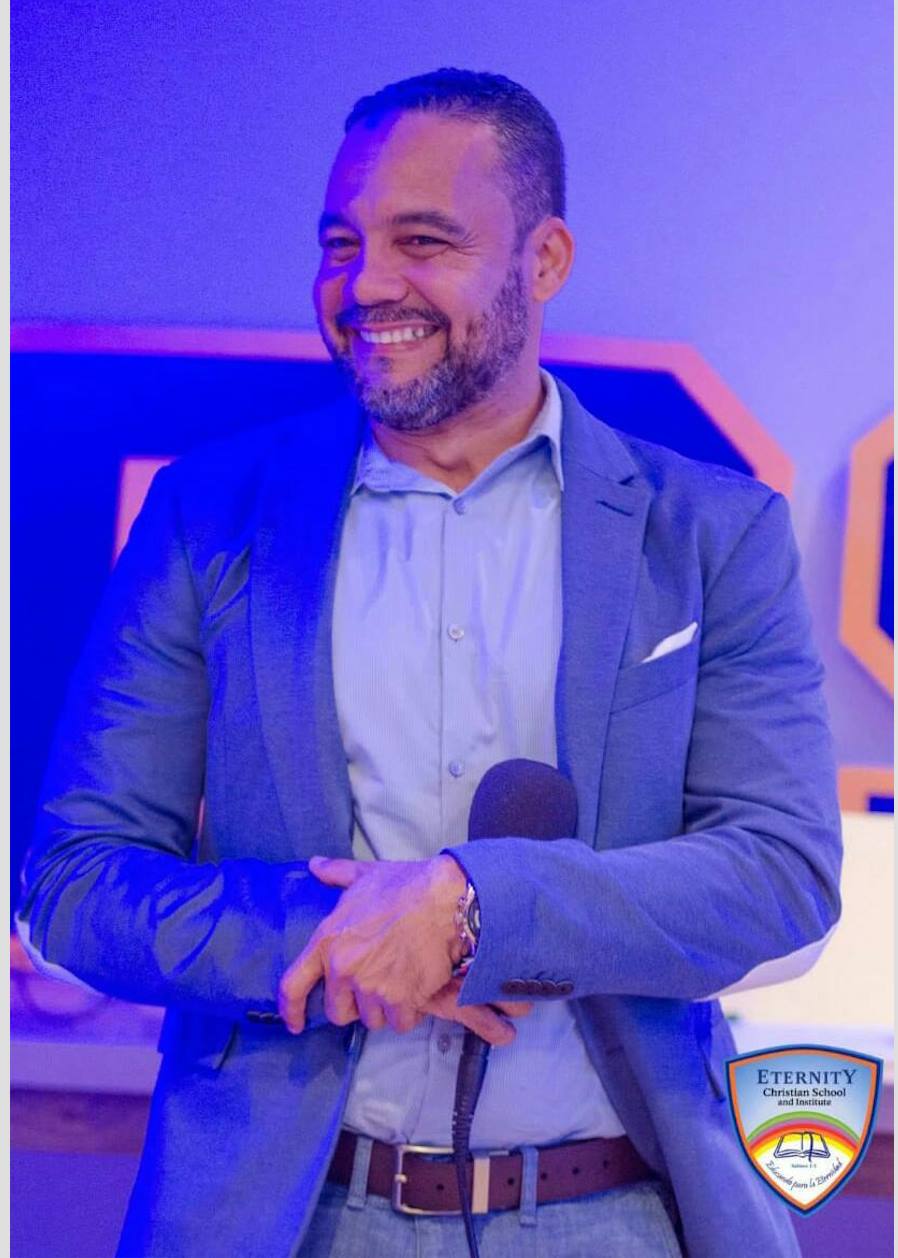 42432245_1028882733960742_9170692948709343232_o